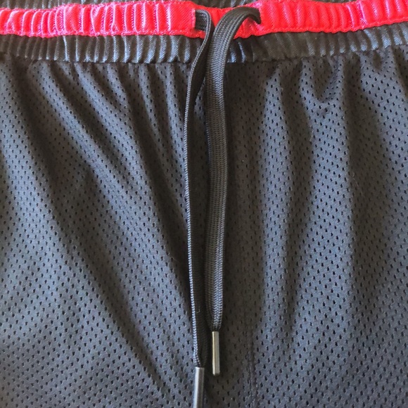 AND1 Men's Basketball/Workout/Athletic Shorts - Picture 2 of 9
